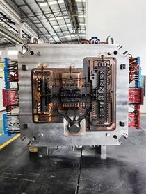 Moldes de fundição sob pressão